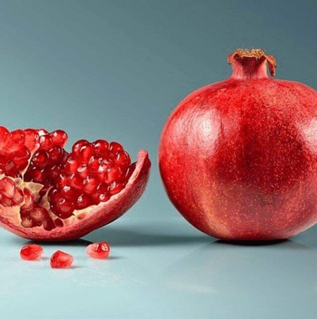 Magmentes termő gránátalma fajta (Punica granatum 'Mollar')