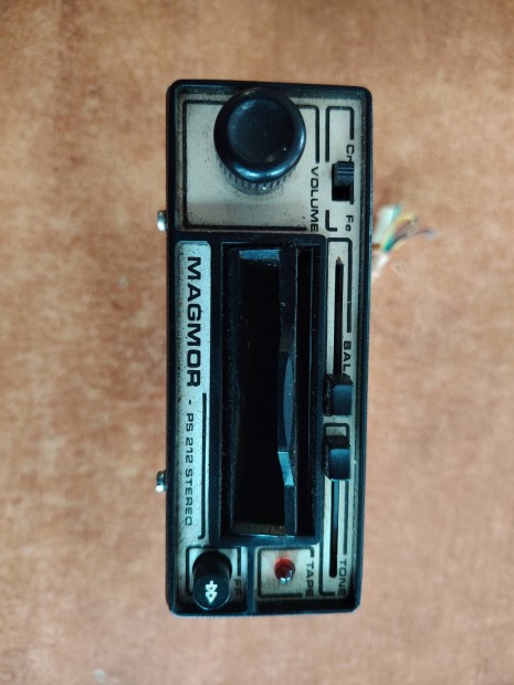 Magmor retro autó rádiósmagnó