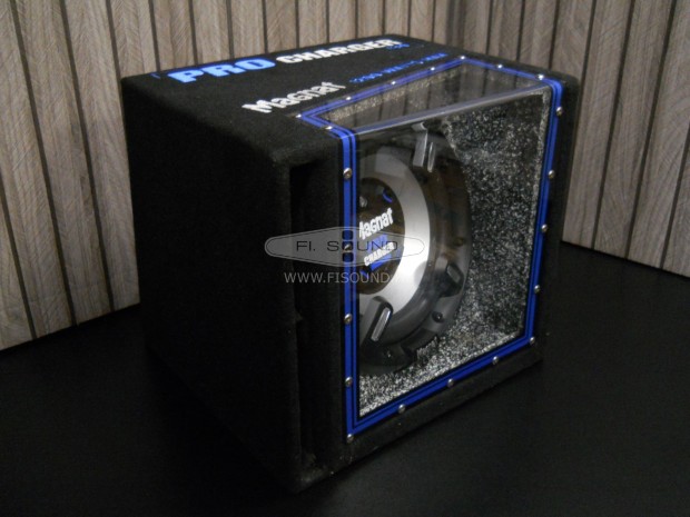 Magnat Pro Charger 130 ,400-1200W,4ohm,autós sub világítással