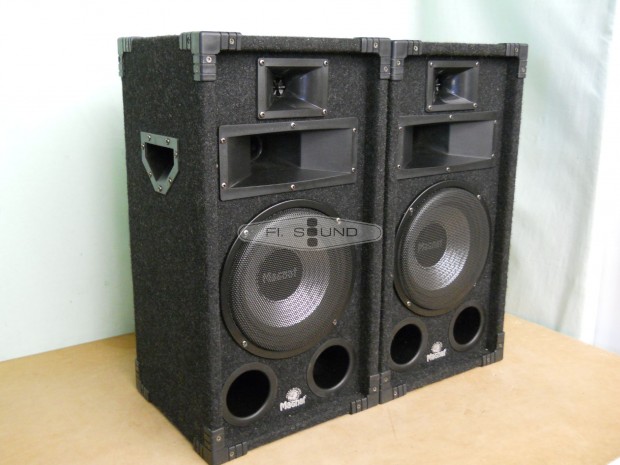 Magnat Soundforce 1200 ,300W,4-8ohm,3 utas hangfal pr 20cm-s