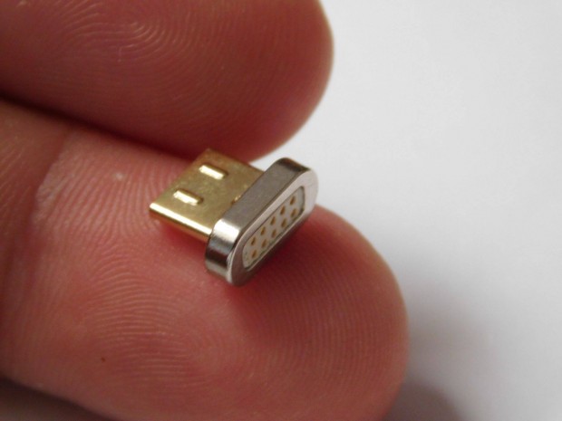 Mgneses micro USB csatlakoz fej 2,1A micro USB tltaljzatba dughat