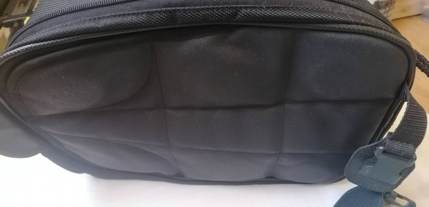 Mágneses tanktáska Motodetail