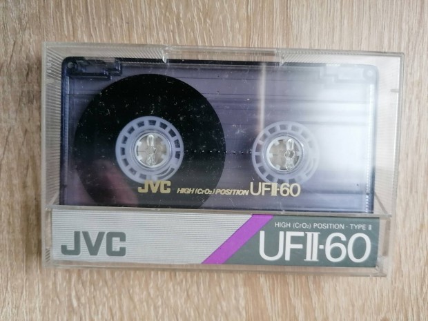 Magnkazetta (JVC UF II-60 CrO2)