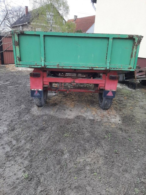Magyar 6,5 t fixes ptkocsi elad