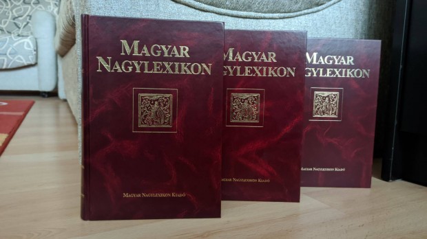 Magyar Nagylexikon 1-19. ktet + Kronolgia 1-2.(teljes)