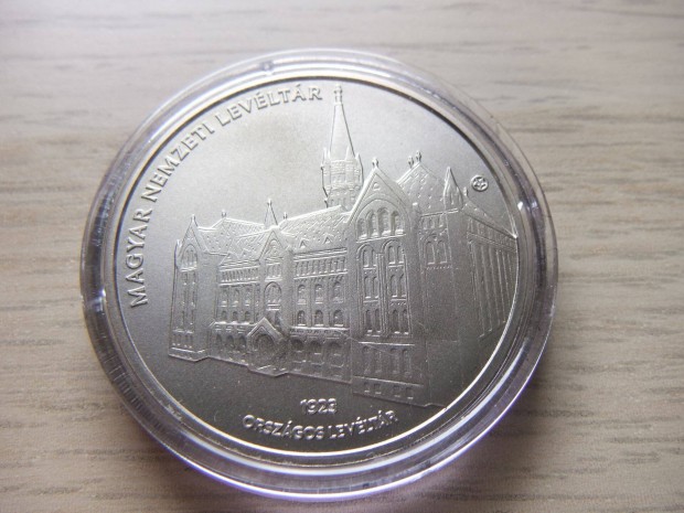 Magyar Nemzeti Levéltár Emlékérem 2023 zárt bontatlan kapszulában