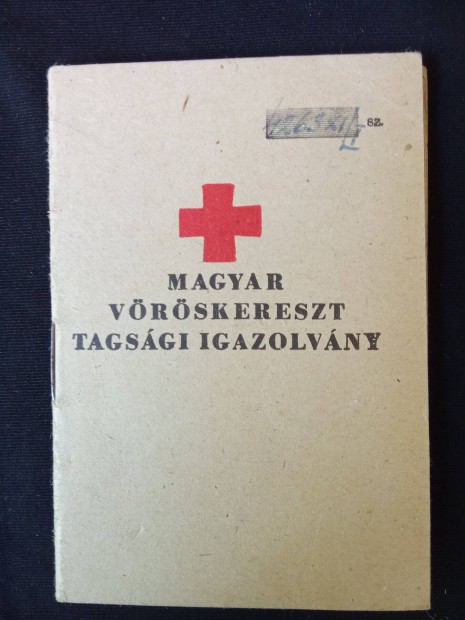 Magyar Vrskereszt tagsgi igazolvny 1952