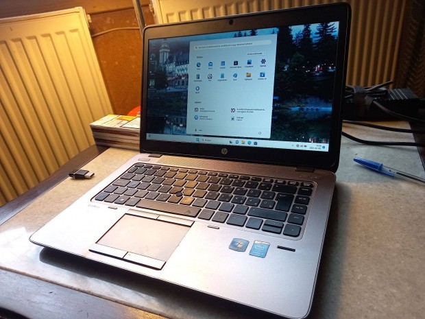 Magyar billentyzetes, webkamers Core i5 HP notebook, WIN 11, j akku