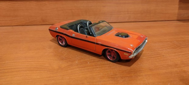 Maisto 1:24, 1970 Dodge charger elad