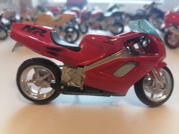 Maisto Honda NR750 1:18 Motor Modell