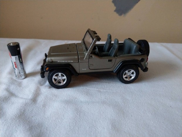 Maistro Jeep Wrangler Rubica 1:27 modell aut