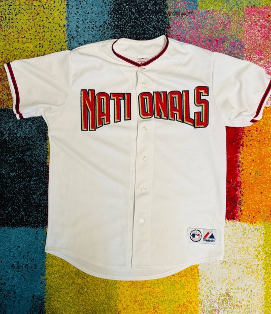 Majestic Washington Nationals baseball shirt