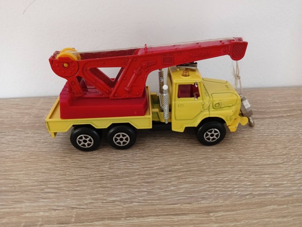 Majorette 3000 Series Crane Truck #3011 Yellow Red