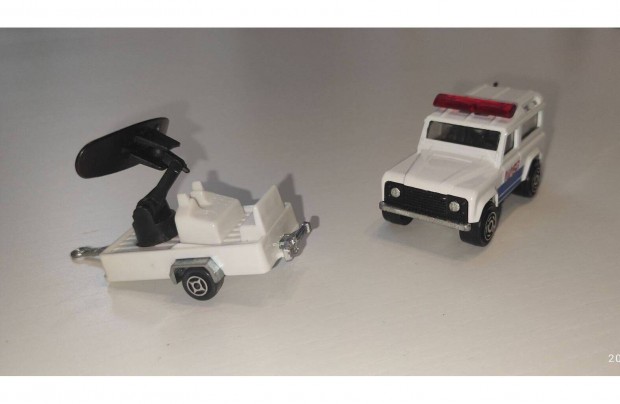Majorette Land Rover utánfutóval, NASA