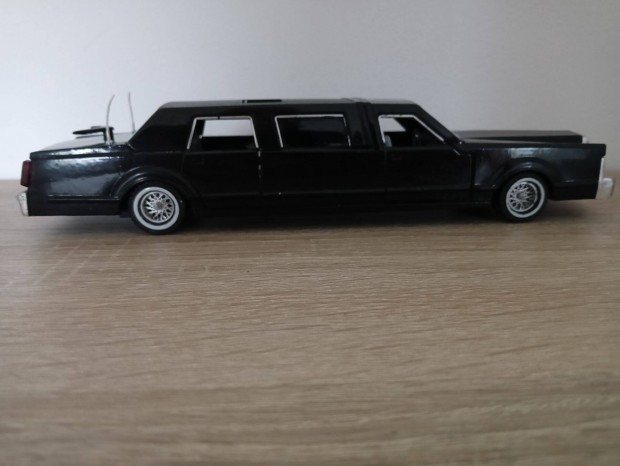 Majorette Lincoln Limo 1/32 Black #3045