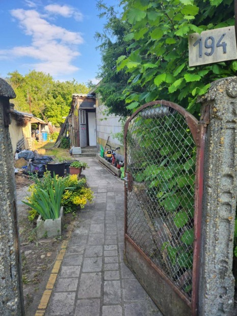 Majosh�z�n 80nm-es nyaral�