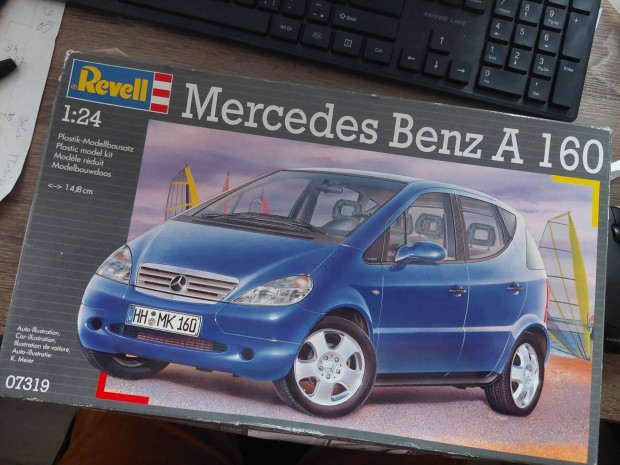 Makett Mercedes A120 Revell 1:24