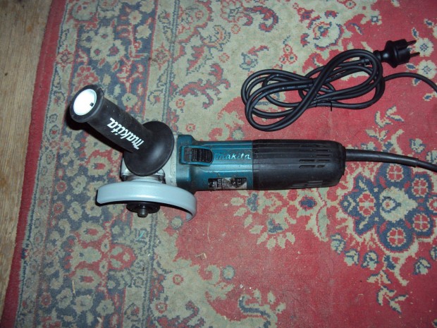 Makita 1100watos lágyinditásos ipari flex ga5040r