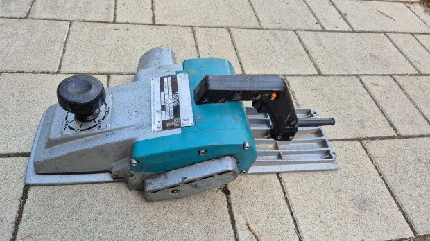 Makita 1806B ács gyalu Hibás Alkatrésznek