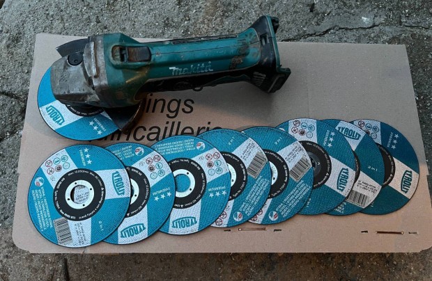 Makita 18V BGA452 akkumultoros sarokcsiszol akkus flex