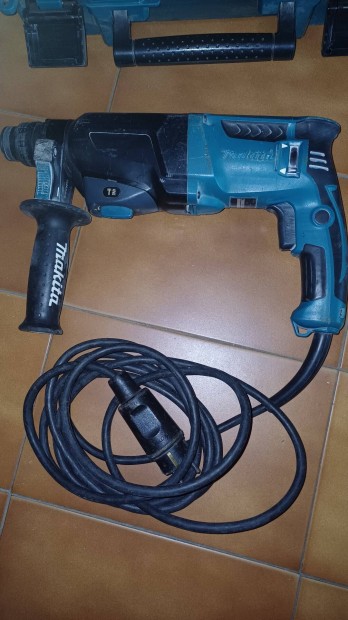 Makita 220V tvefr vs HR2600