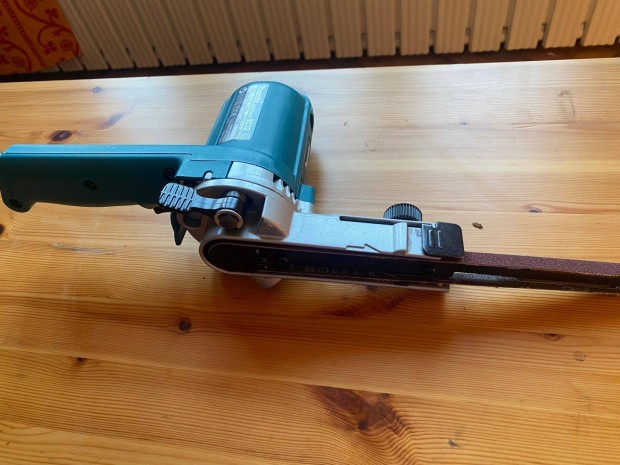 Makita 9032 vkony Szalagcsiszol