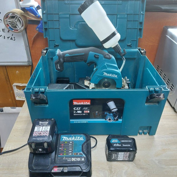 Makita CC301Dsmj Akkus gymntvg 85 mm, Li-ion Cxt (2x4,0Ah/12V)