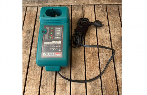 Makita DC1414 akkumulátortöltő szerszámgépekhez 7,2 V/10,8 V/12 V/14,4