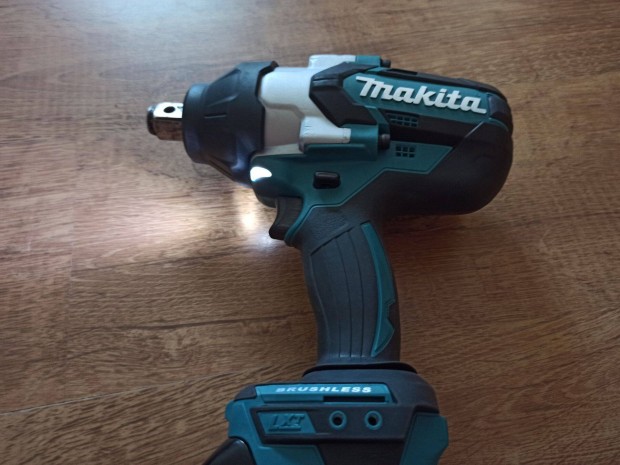 Makita DTW1001Z Akkus tvecsavarbehajt gptest 1050 Nm