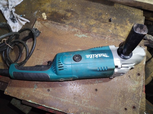 Makita GA9020R (hibs)