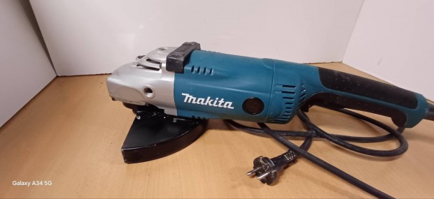 Makita GA 9020 nagy flex