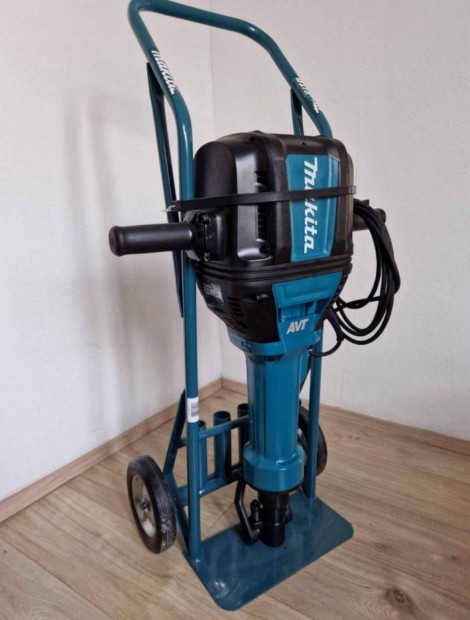 Makita HM1812 bontkalapcs