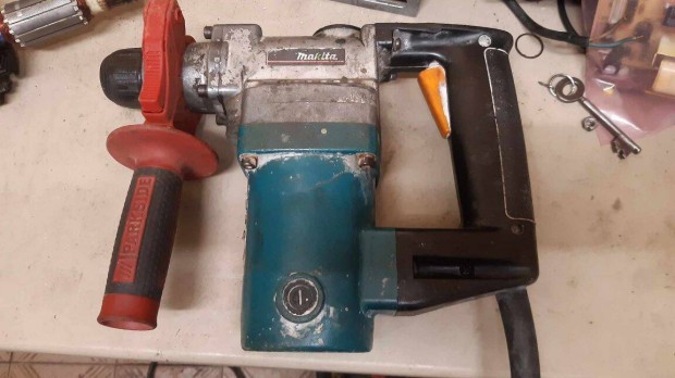 Makita HR 2010 fúrókalapács