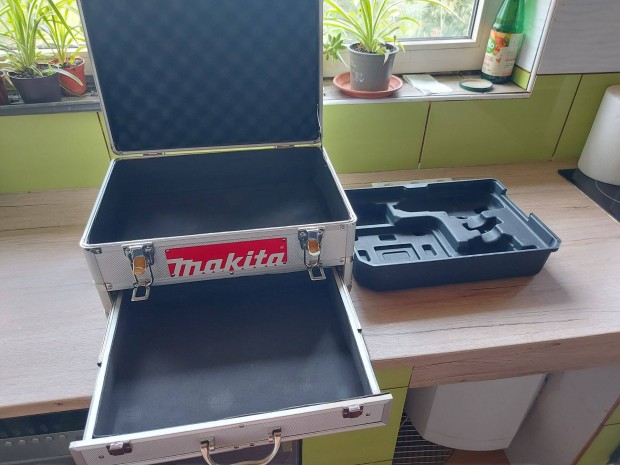 Makita Prmium Szerszm Koffer Aluminium! 43x30x23 cm