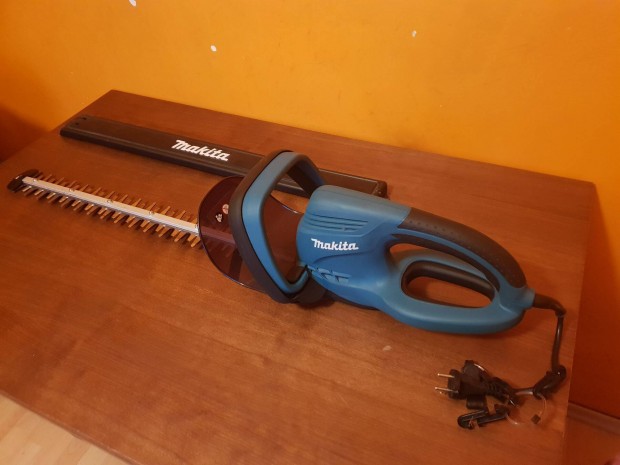 Makita UH6570 Elektromos svnyvg 65cm