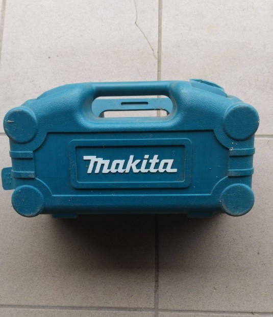 Makita csavarbehajt