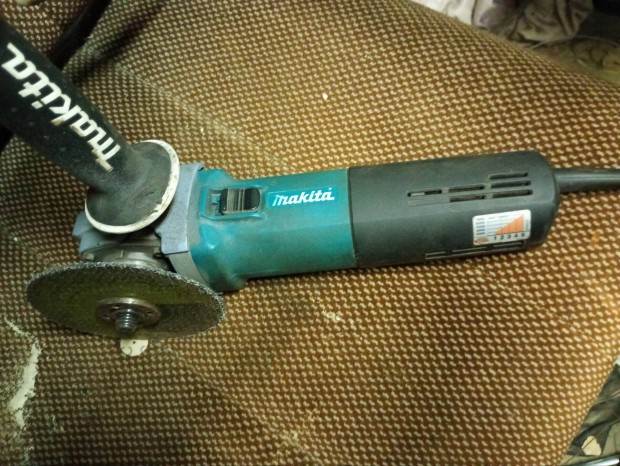 Makita fordulat Sz. Szab. 1400w