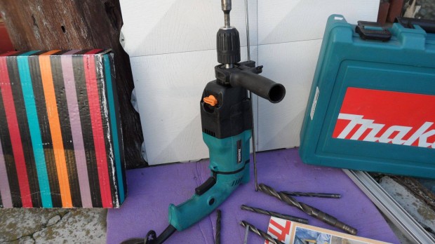 Makita fr tvefr frgp 750 W I-II fokozat + Bosch Fein szr