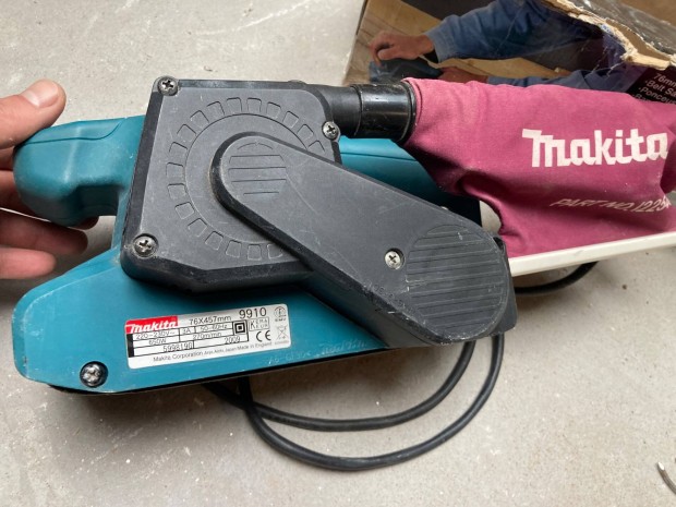 Makita szallagcsiszol 9910