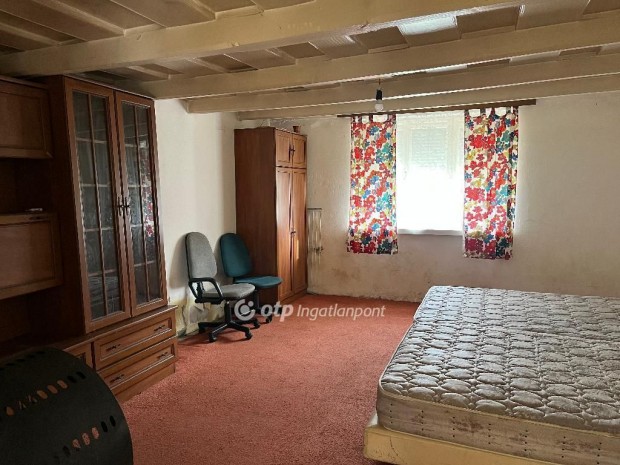 Makl�ri 70 nm-es h�z elad�