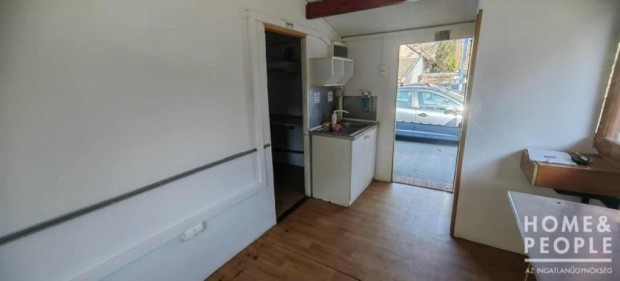 Mak�n street food box elad�!