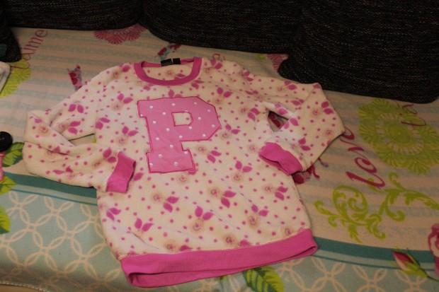 Malacka, Disney pulover, pihe-puha, s, 34/36 (2x viselt)