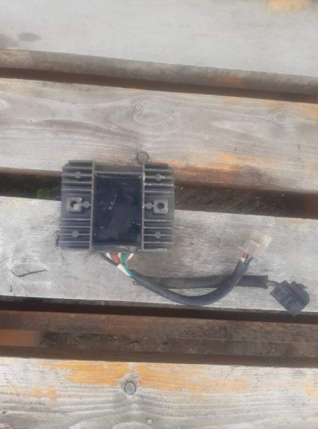 Malaguti Blog / Centro feszltsg szablyz