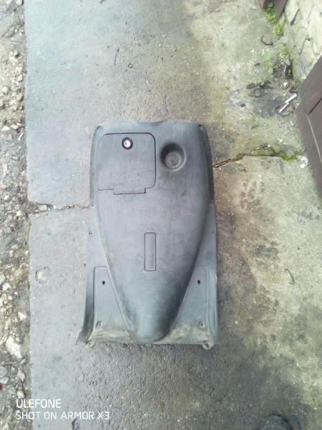 Malaguti Centro térd idom