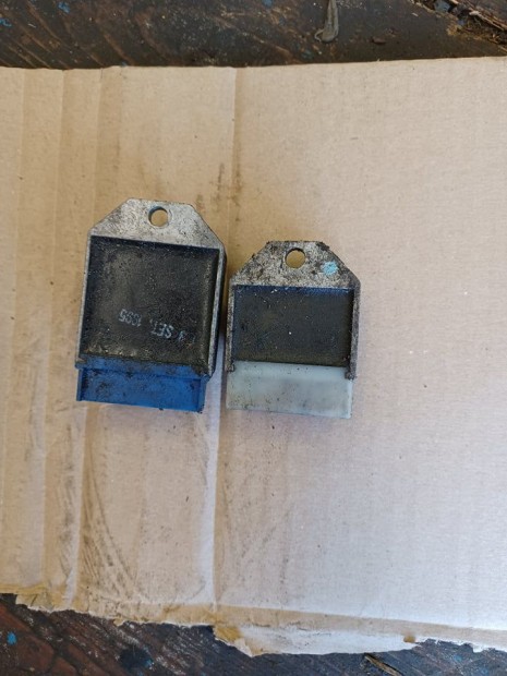 Malaguti F12  F15 feszltsg szablyz