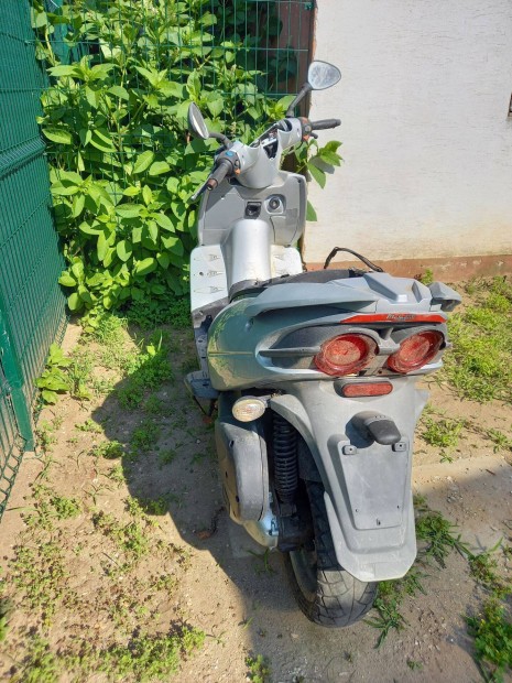 Malaguti Phantommax 250