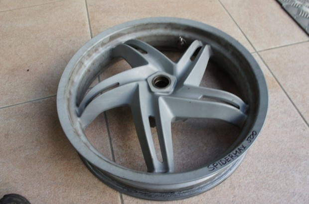 Malaguti Spidermax hátsó kerék felni 500ccm