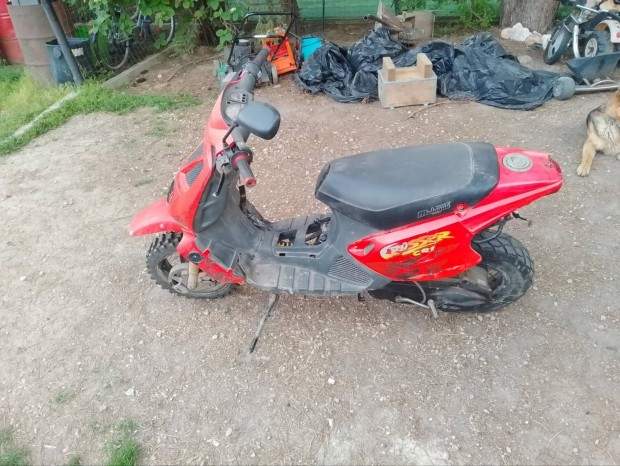 Malaguti crosser morini alkatrészek alkatrész