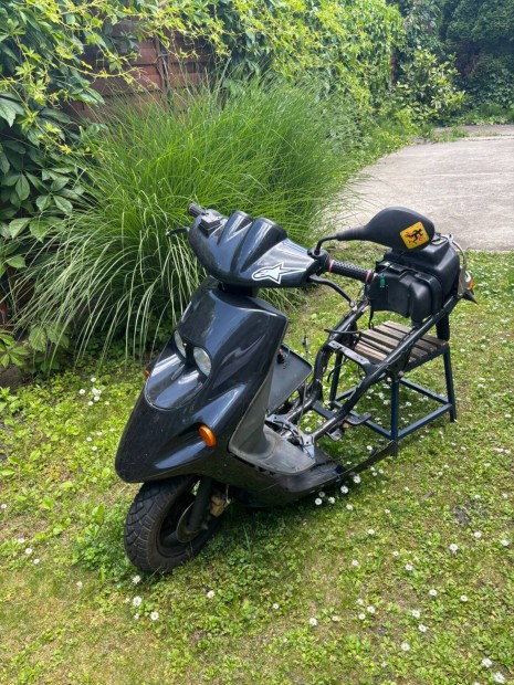 Malaguti f10 Robogó alkatrészek eladó