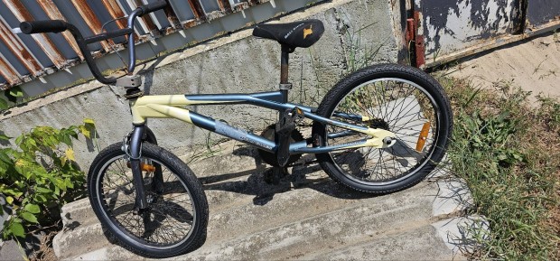 Mali bmx elad